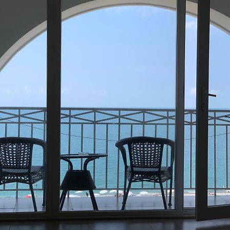 Apartment Magnolia Seaside Batumi Exteriér fotografie