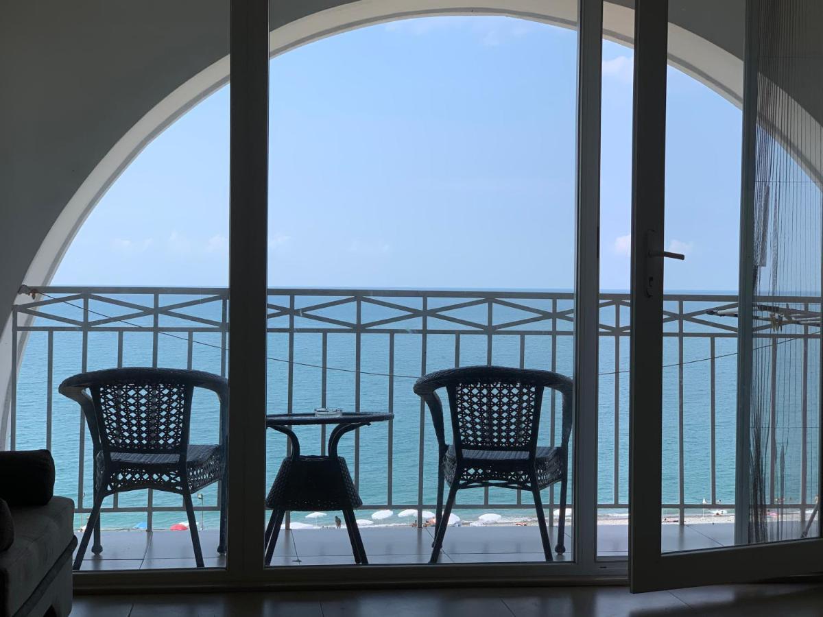 Apartment Magnolia Seaside Batumi Exteriér fotografie